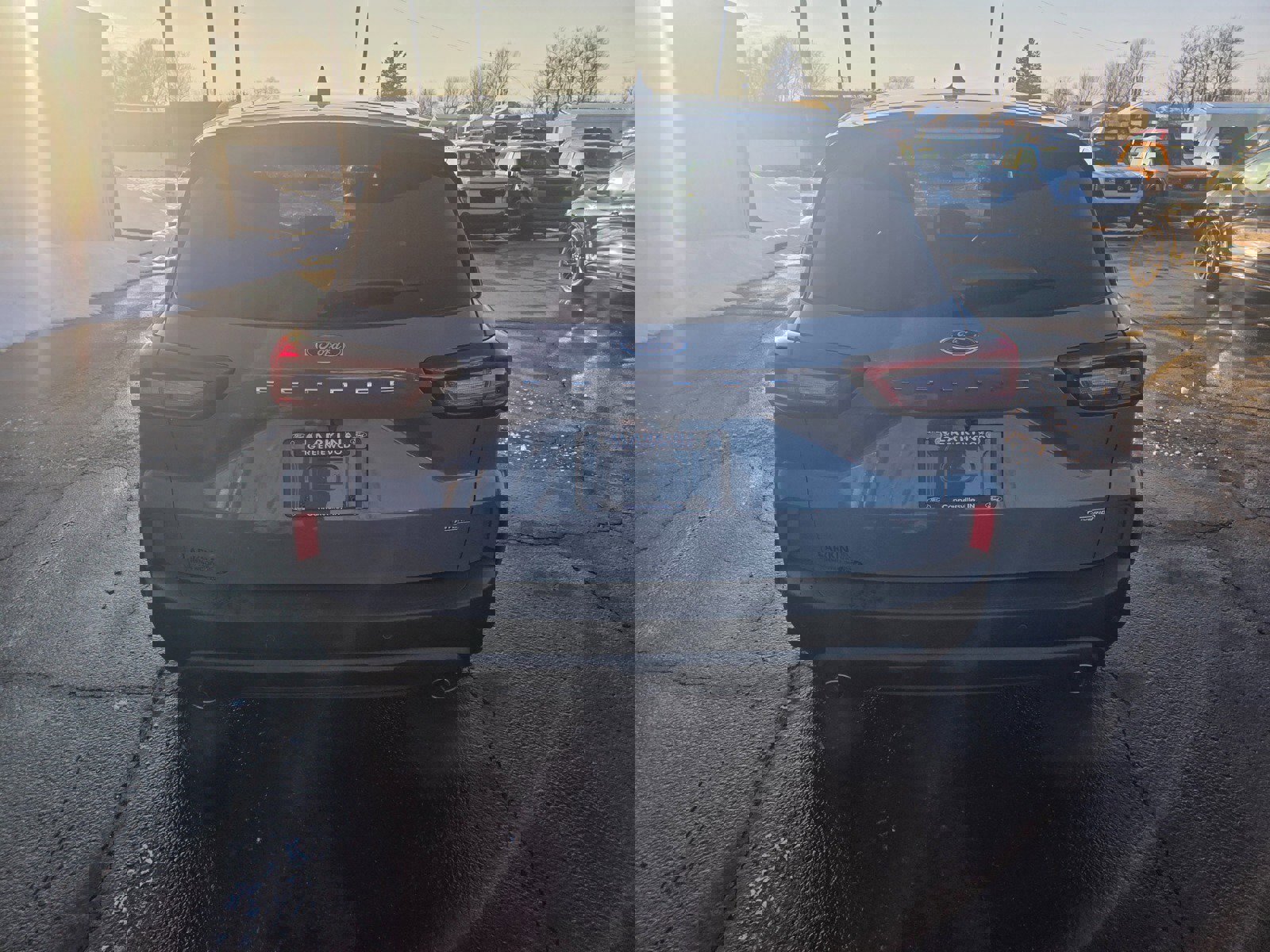 Certified 2025 Ford Escape ST-Line w/ Equipment Group 301A image 4