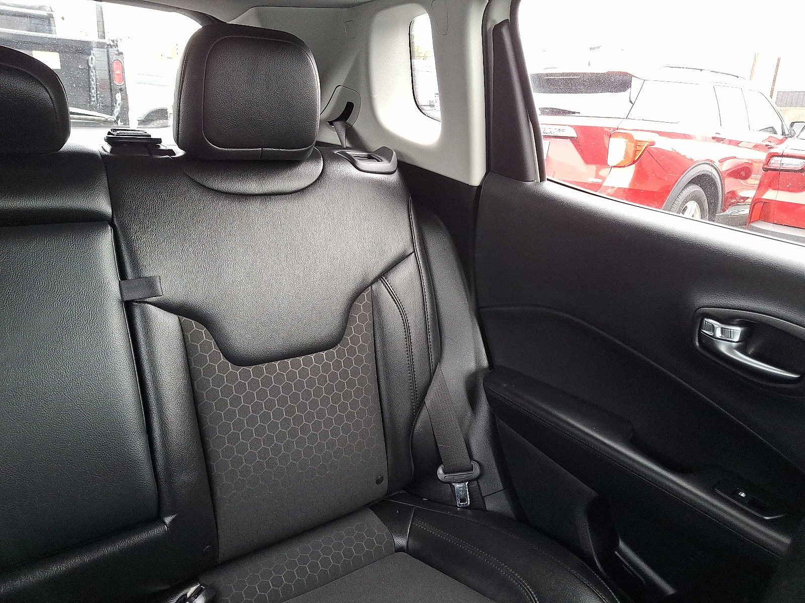 Used 2020 Jeep Compass Latitude image 21