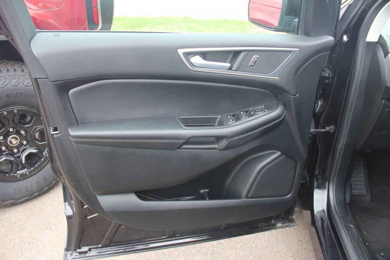 Certified 2024 Ford Edge SEL w/ Convenience Package AWD/4WD image 24