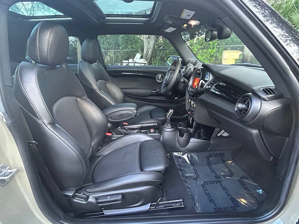 Used 2020 MINI Cooper S w/ Premium Package FWD image 26