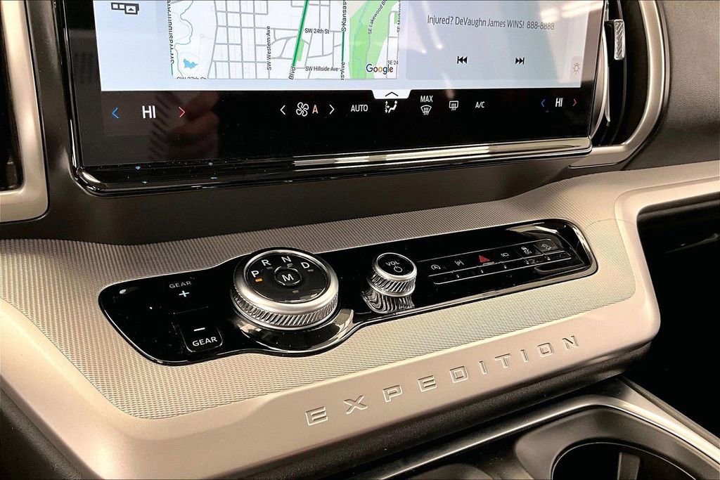 Certified 2025 Ford Expedition Max Active image 32