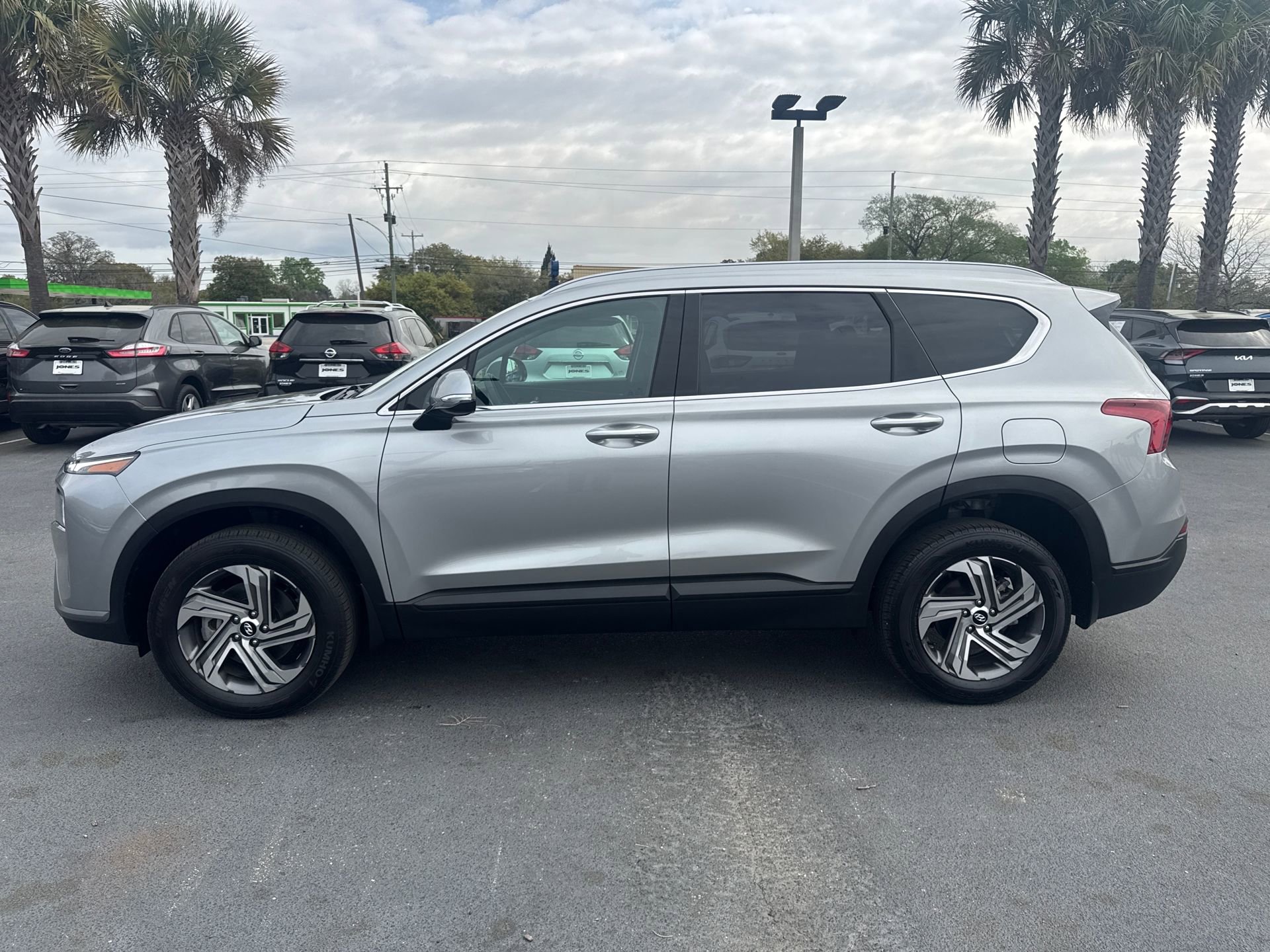 Used 2023 Hyundai Santa Fe SEL AWD/4WD image 45