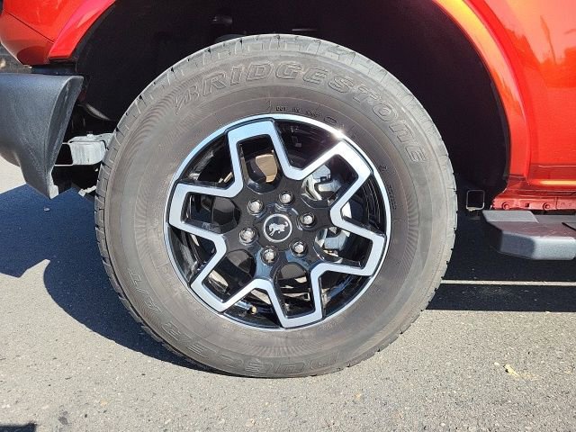Certified 2024 Ford Bronco Outer Banks image 11