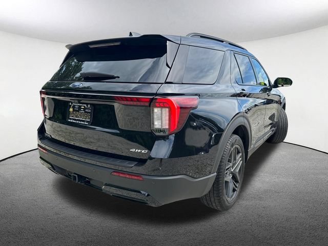 Certified 2025 Ford Explorer ST-Line w/ Premium Package AWD/4WD image 15