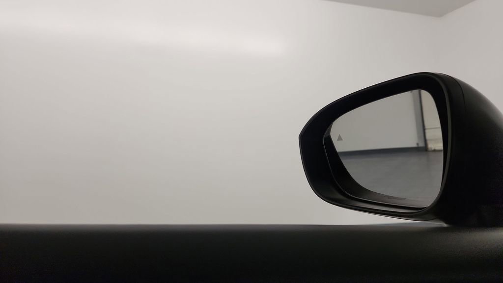 Used 2024 Nissan Rogue S AWD/4WD image 18