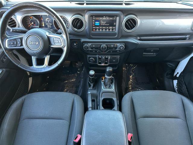 Used 2020 Jeep Wrangler Unlimited Sahara image 12