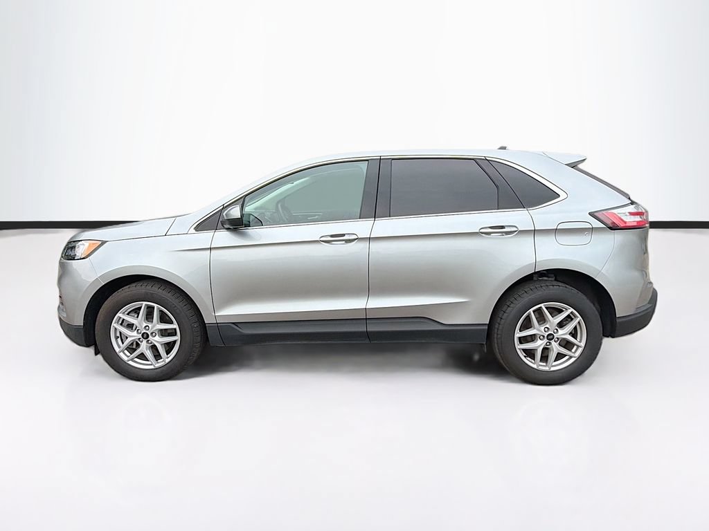 Certified 2024 Ford Edge SEL w/ Convenience Package AWD/4WD image 8