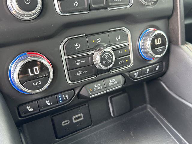 Used 2024 GMC Yukon AT4 AWD/4WD image 14