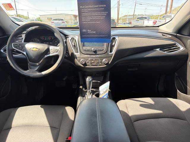 Used 2018 Chevrolet Malibu LT FWD image 31