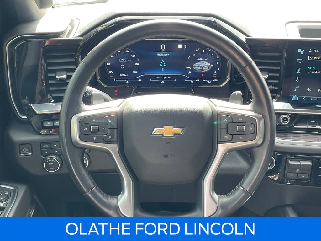 Used 2022 Chevrolet Silverado 1500 LTZ image 20