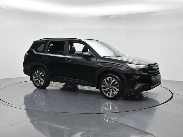 Used 2025 Subaru Forester Touring w/ Popular Package - Touring AWD/4WD image 3