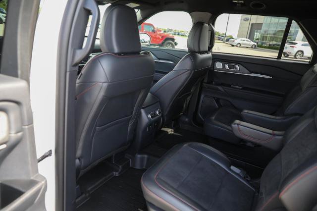 Certified 2025 Ford Explorer ST AWD/4WD image 35