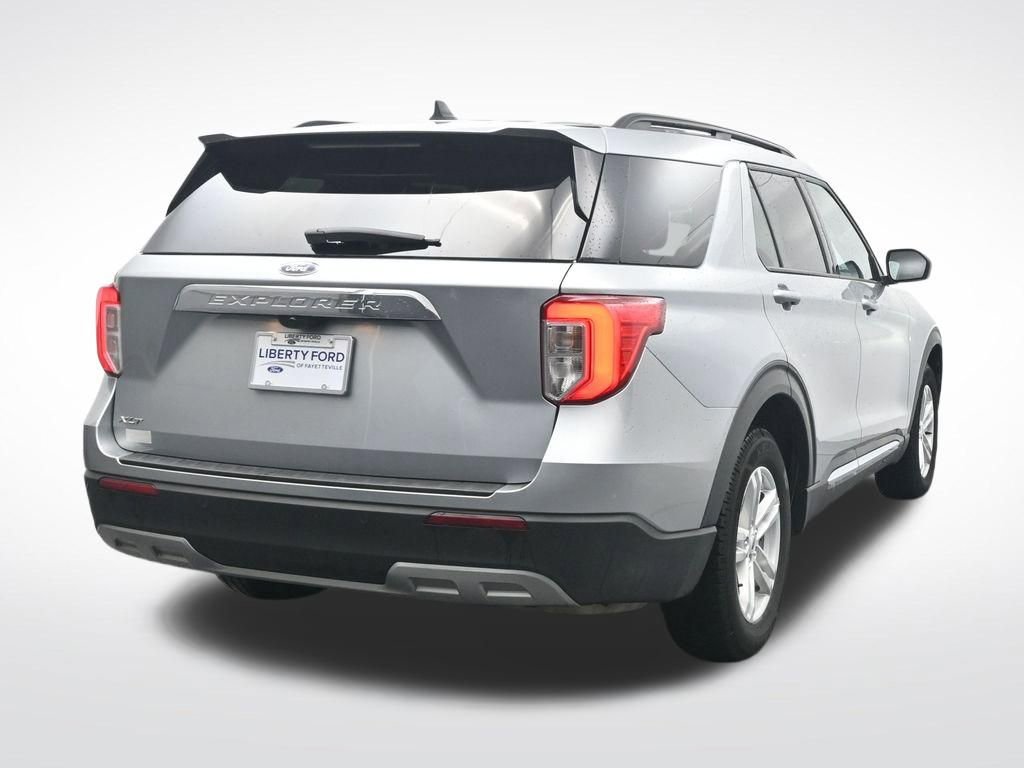 Certified 2024 Ford Explorer XLT w/ Equipment Group 202A image 7