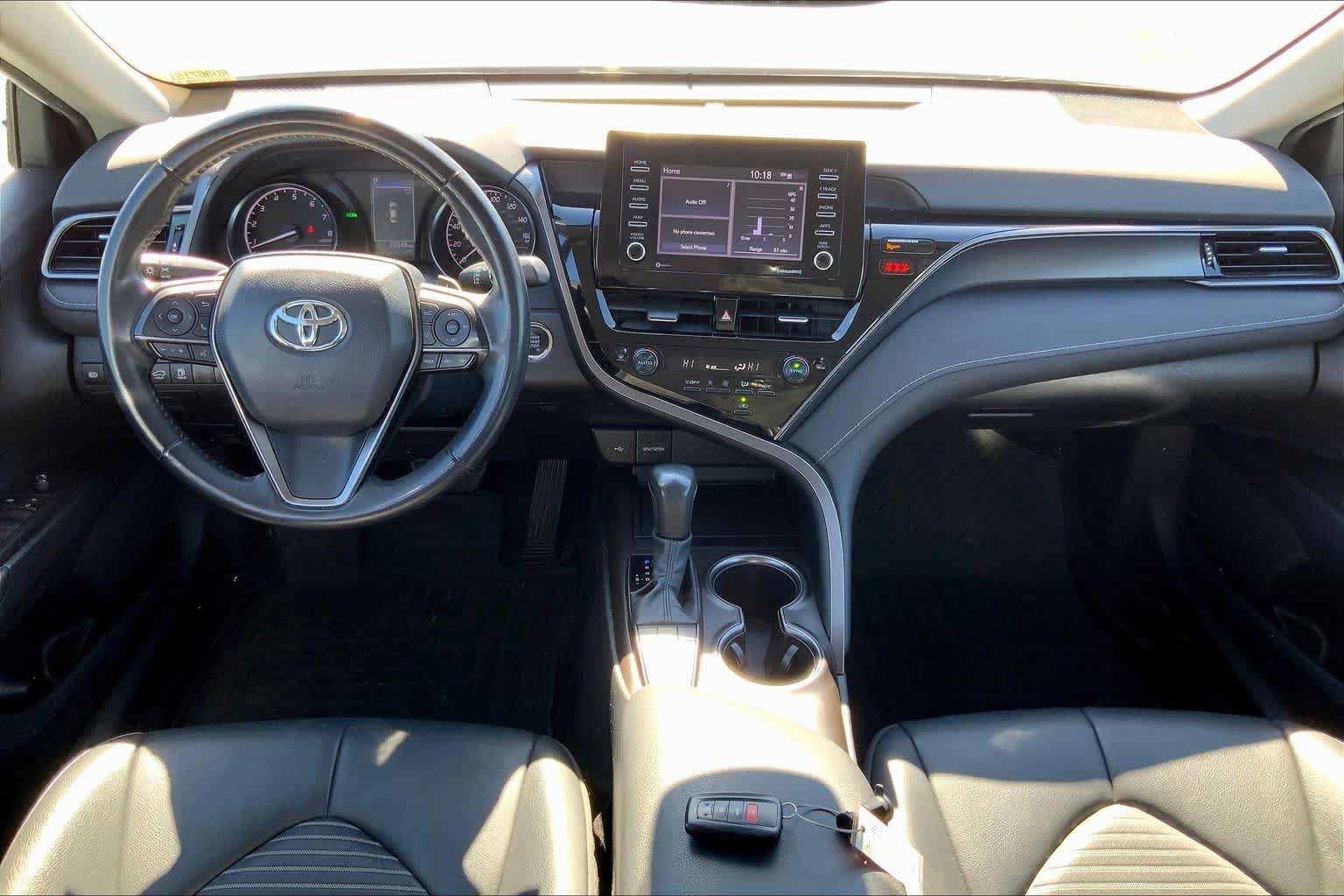 Used 2024 Toyota Camry SE w/ Convenience Package FWD image 14