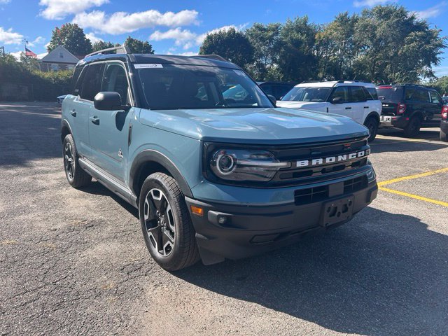 Certified 2021 Ford Bronco Sport Outer Banks w/ Outer Banks Package AWD/4WD image 10