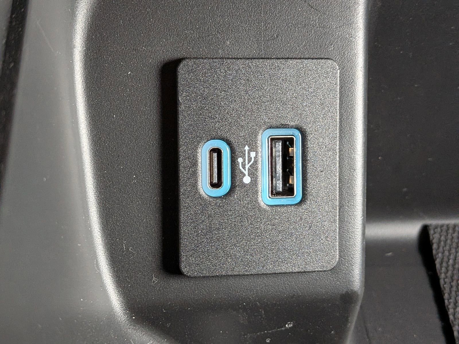 Certified 2023 Ford F150 XLT w/ Equipment Group 302A High image 25