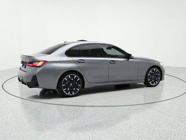 Used 2026 BMW 330i Sedan w/ M Sport Package RWD image 8