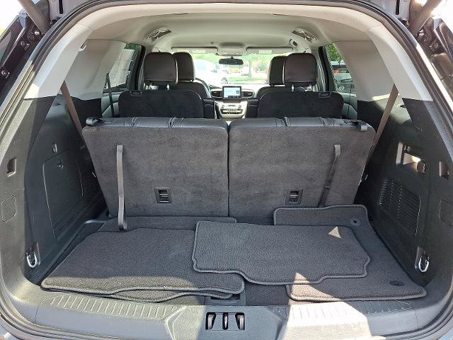 Certified 2023 Ford Explorer XLT w/ Equipment Group 202A AWD/4WD image 27
