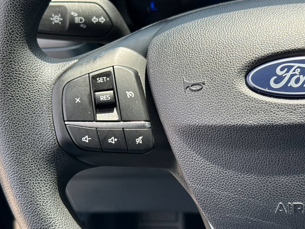 Certified 2025 Ford Maverick XL FWD image 16