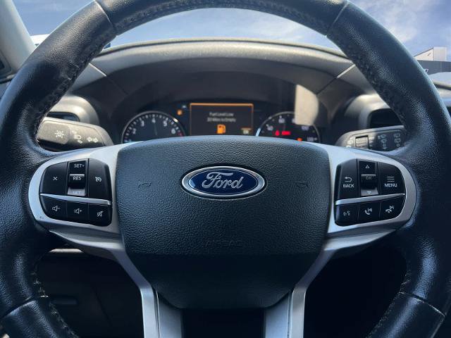 Certified 2023 Ford Explorer XLT RWD image 11