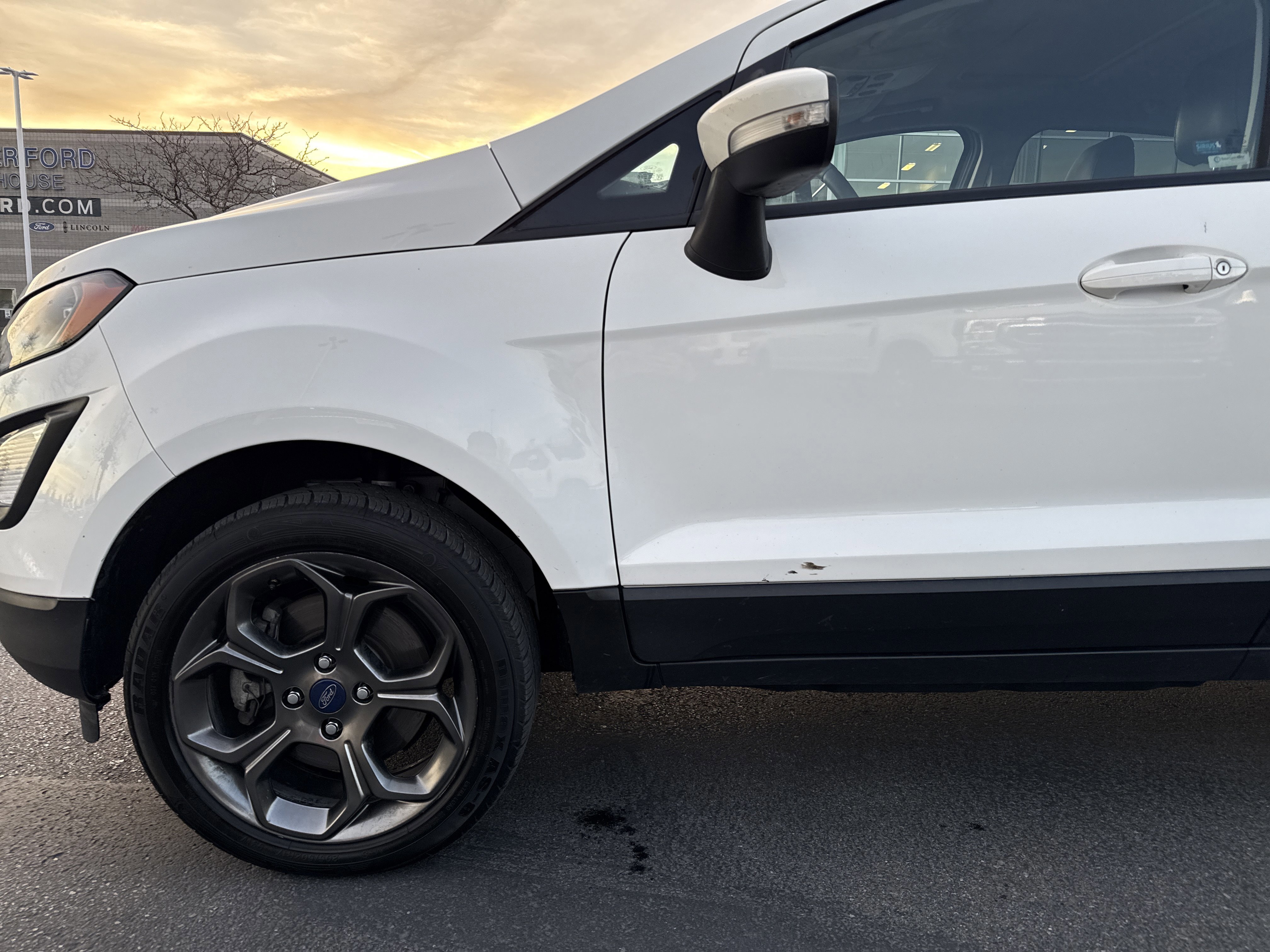 Certified 2018 Ford EcoSport SES image 8