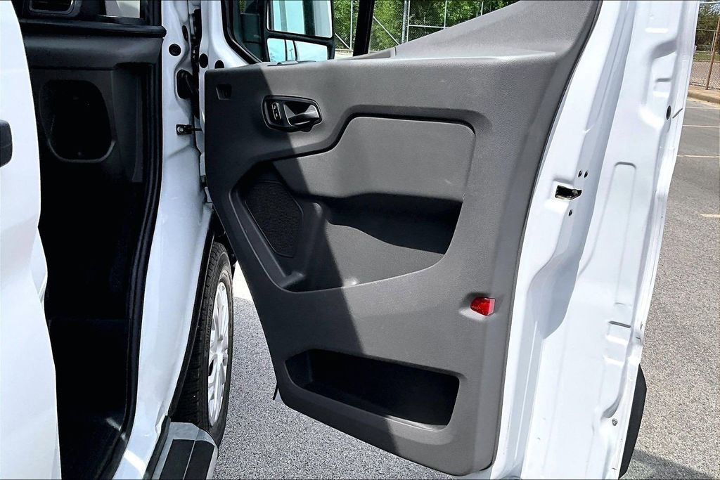 Certified 2024 Ford Transit 250 Low Roof w/ Exterior Upgrade Package RWD image 22