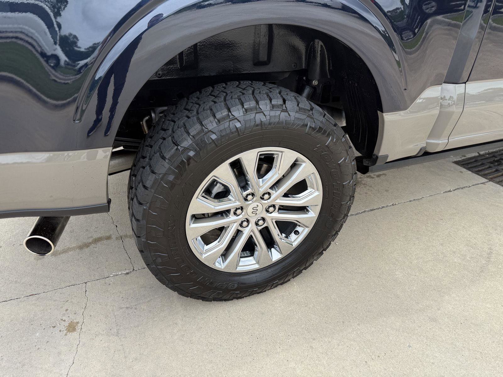 Certified 2025 Ford F150 King Ranch w/ FX4 Off-Road Package AWD/4WD image 6