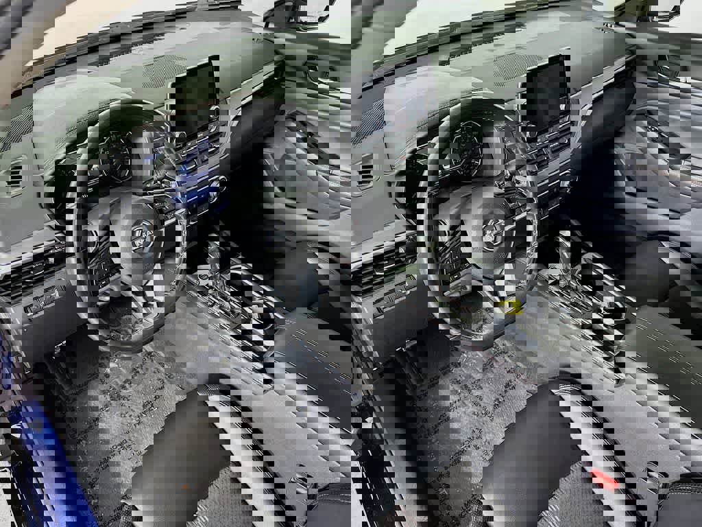 Used 2024 Nissan Altima 2.5 SR image 2