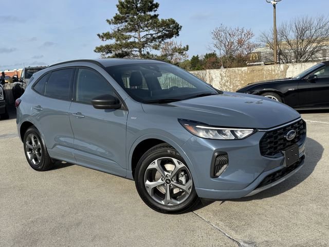 Certified 2024 Ford Escape ST-Line w/ Tech Pack #1 image 7