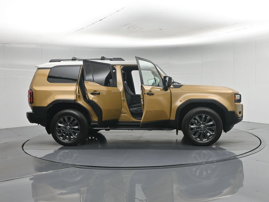 Used 2025 Toyota Land Cruiser w/ Premium Package AWD/4WD image 41