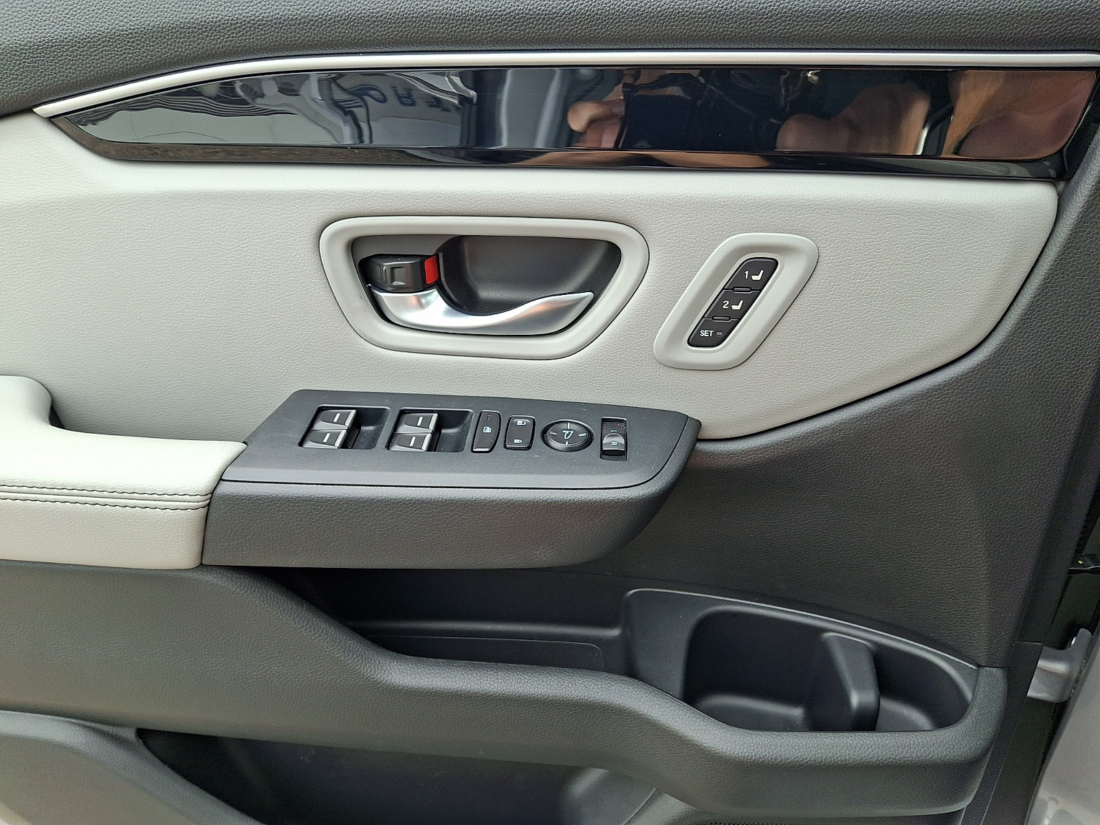 Used 2025 Honda Pilot Touring image 20