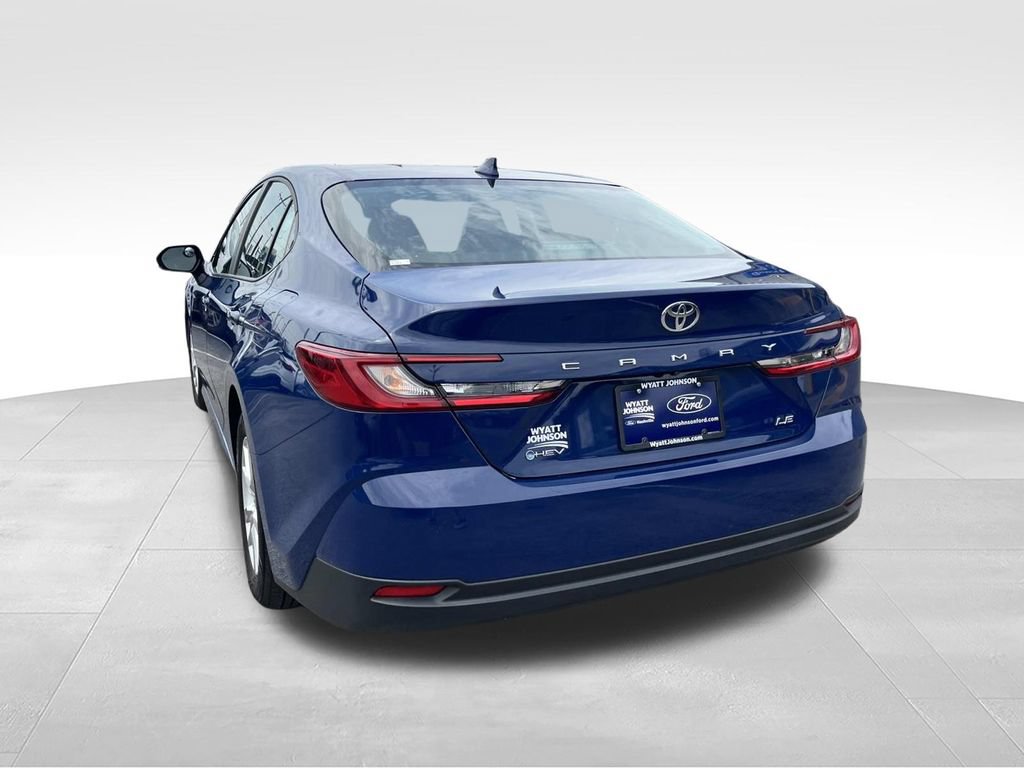 Used 2025 Toyota Camry LE w/ Convenience Package FWD image 6