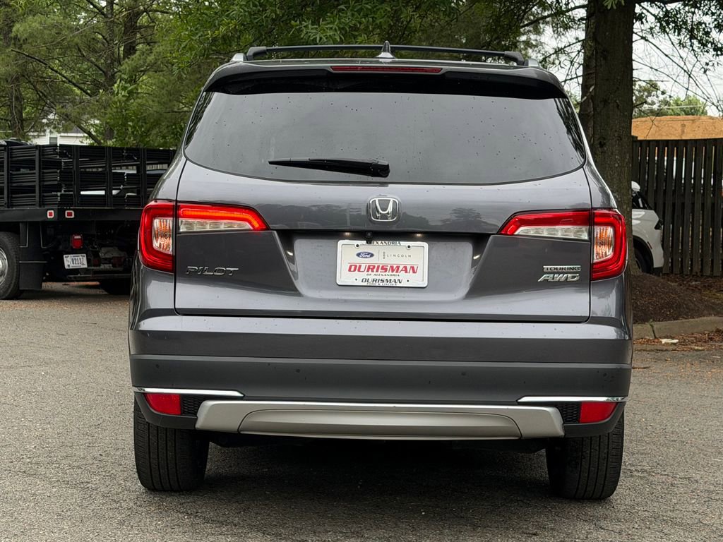 Used 2019 Honda Pilot Touring image 6
