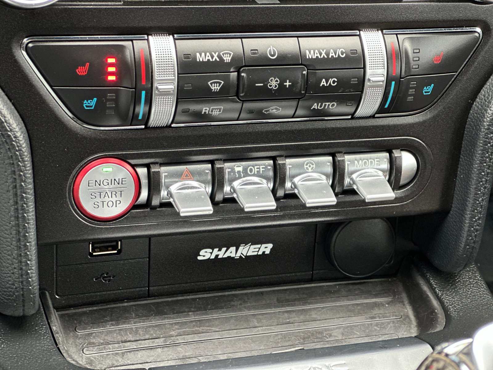 Certified 2018 Ford Mustang GT Premium w/ GT Performance Package image 20