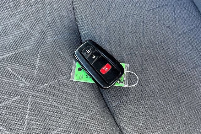 Used 2024 Toyota RAV4 XLE FWD image 10