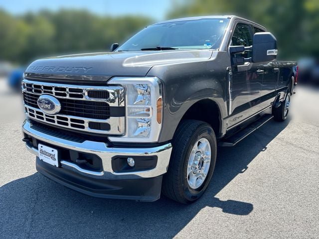 Certified 2025 Ford F350 XLT AWD/4WD image 1