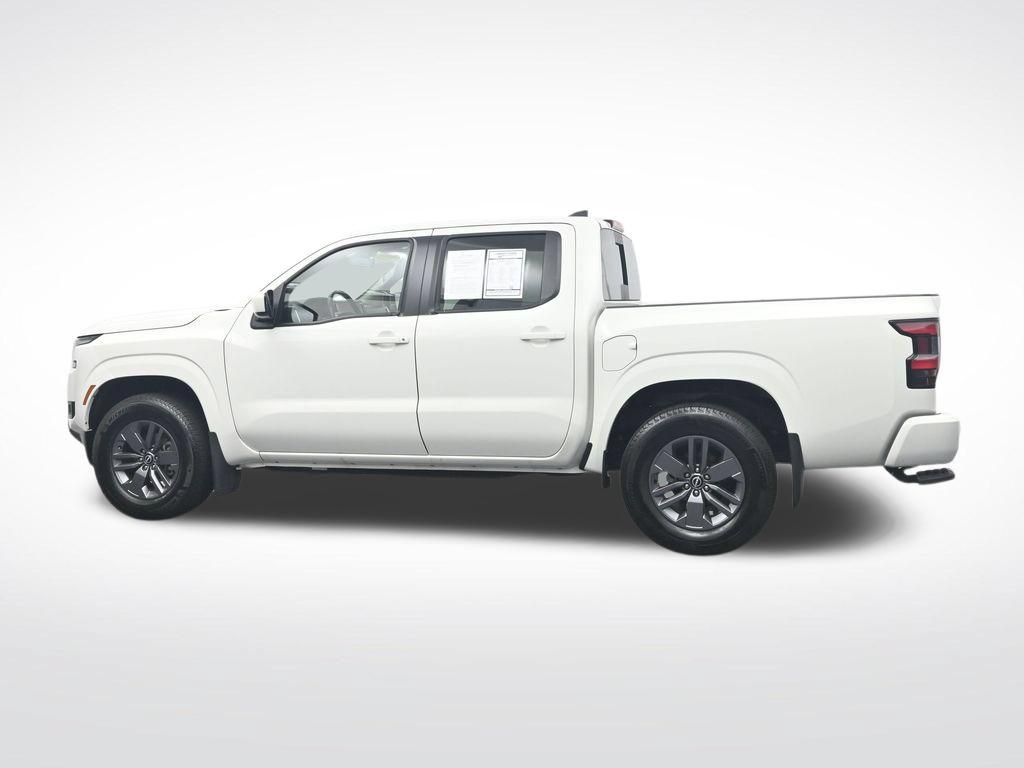 Used 2025 Nissan Frontier SV RWD image 10