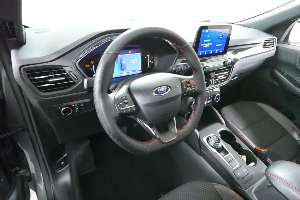 Certified 2025 Ford Escape ST-Line FWD image 22