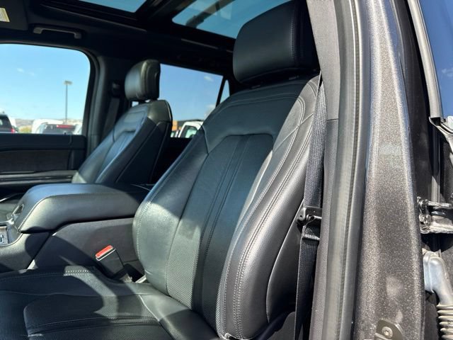Certified 2018 Ford Expedition Limited w/ Equipment Group 301A AWD/4WD image 18