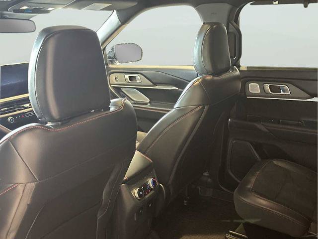 Certified 2025 Ford Explorer ST AWD/4WD image 24