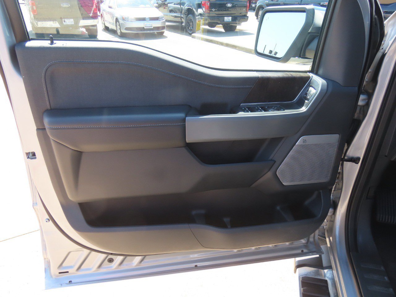 Certified 2023 Ford F150 Lariat w/ Trailer Tow Package RWD image 25