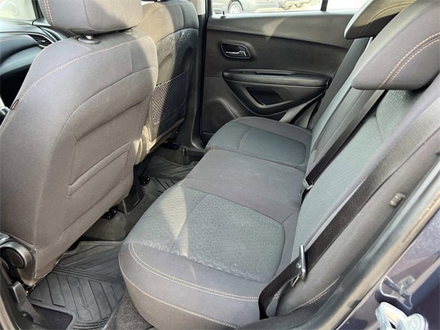 Used 2018 Chevrolet Trax LS image 14