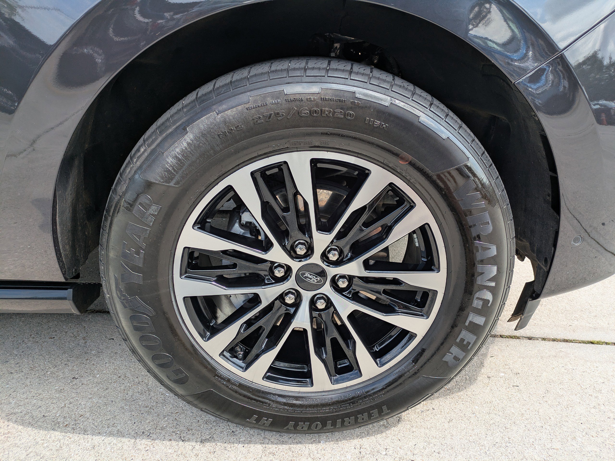 Certified 2025 Ford Expedition Max Platinum AWD/4WD image 11