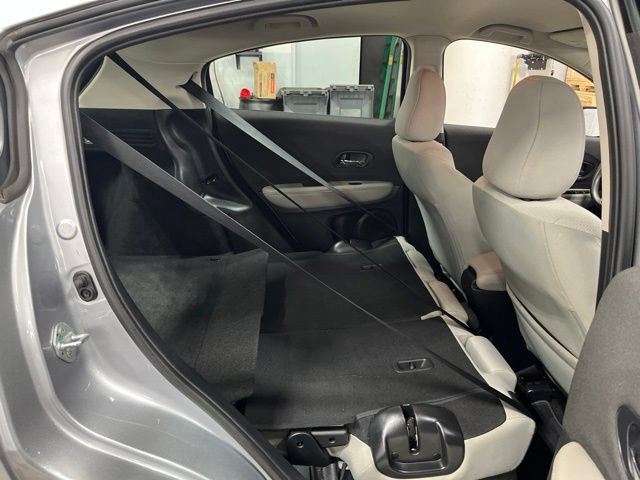 Used 2022 Honda HR-V LX image 36