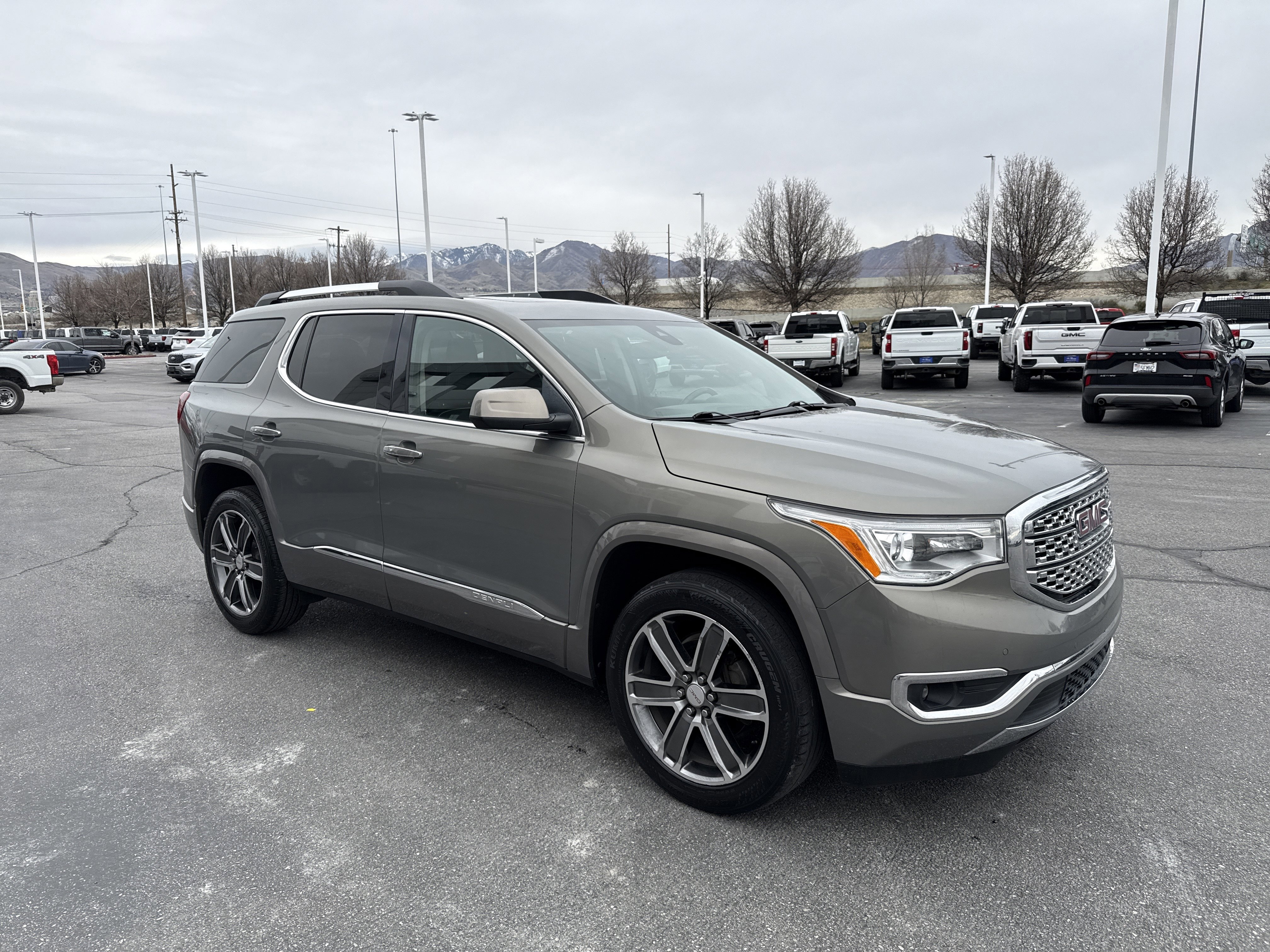 Used 2019 GMC Acadia Denali w/ Technology Package image 7