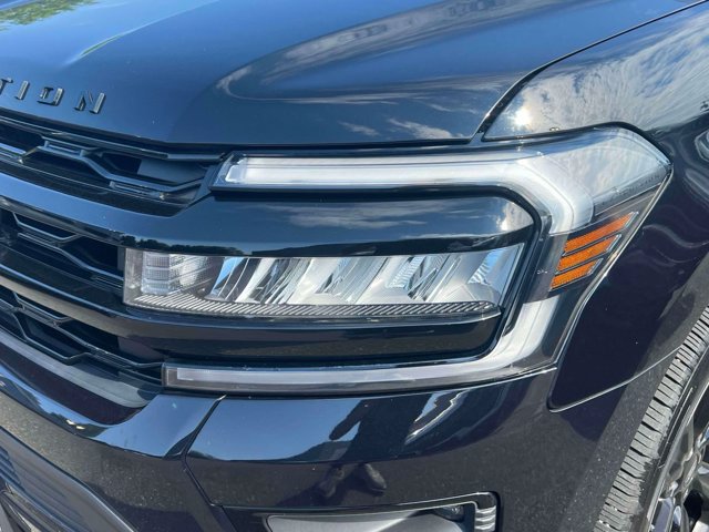 Certified 2023 Ford Expedition Max Limited AWD/4WD image 11