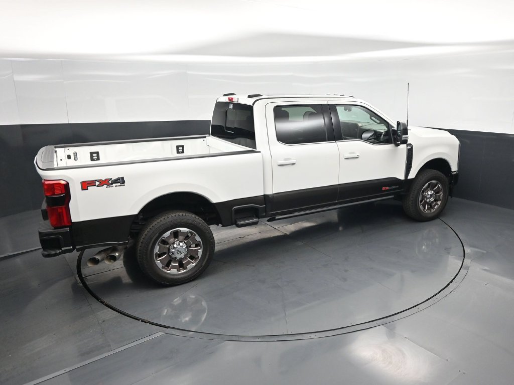 Certified 2025 Ford F250 King Ranch AWD/4WD image 40