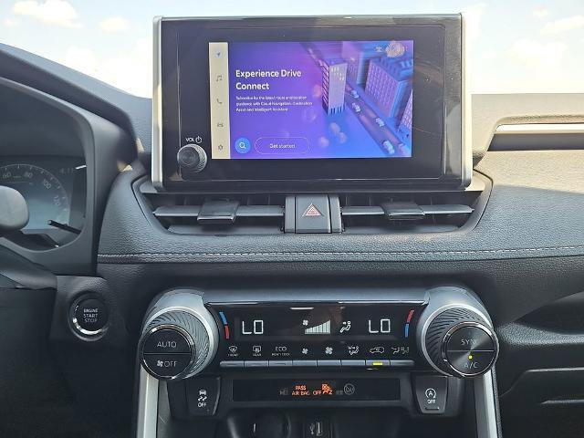 Used 2025 Toyota RAV4 XLE FWD image 20