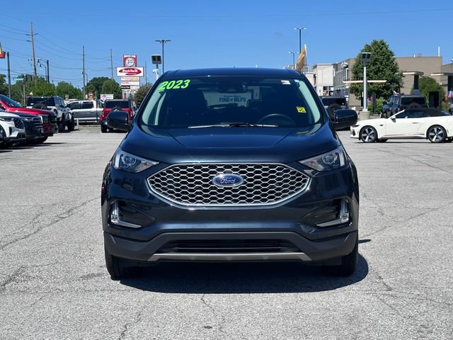 Certified 2023 Ford Edge SEL w/ Convenience Package AWD/4WD image 2