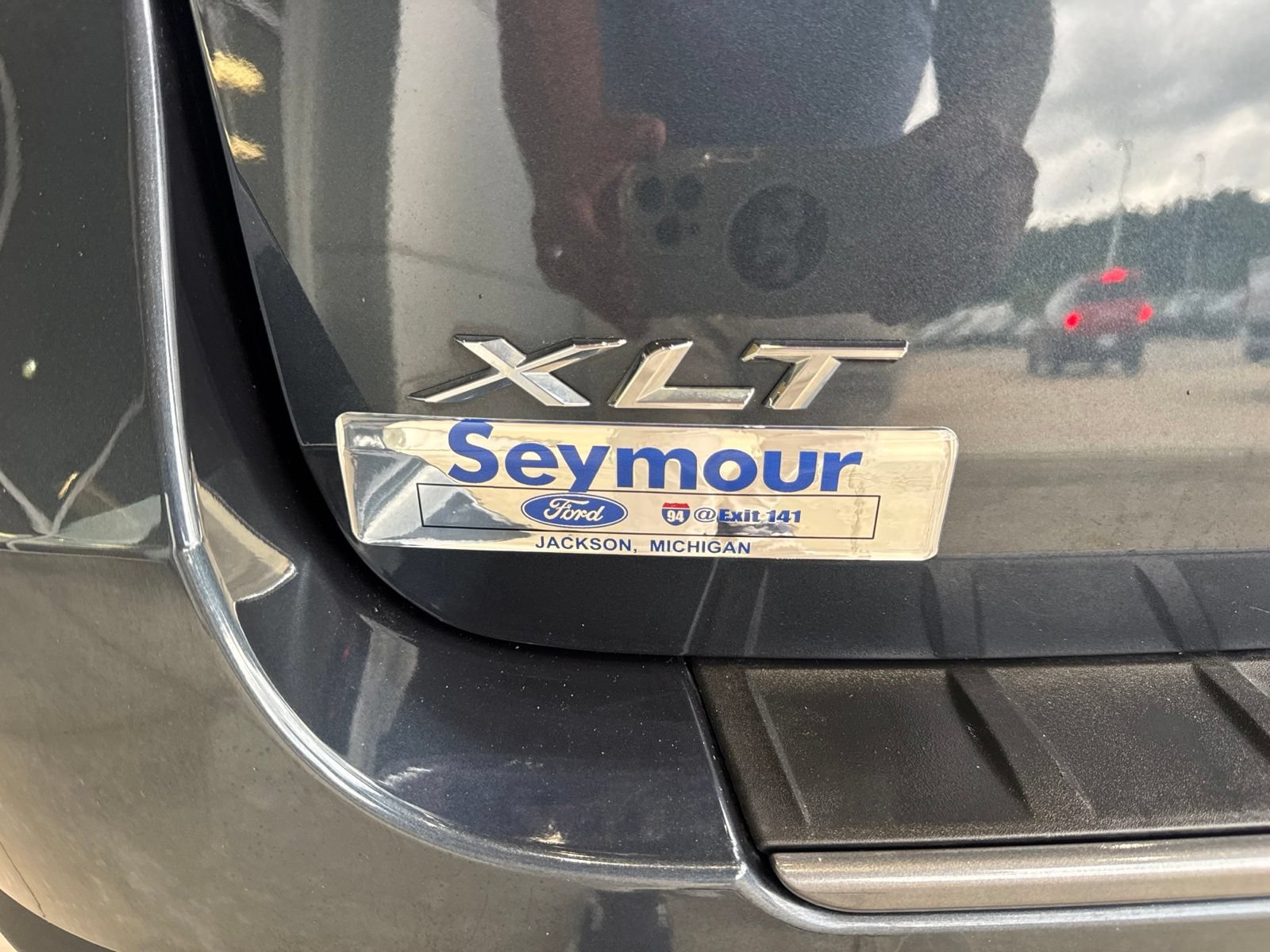 Certified 2024 Ford Explorer XLT w/ Equipment Group 202A AWD/4WD image 15